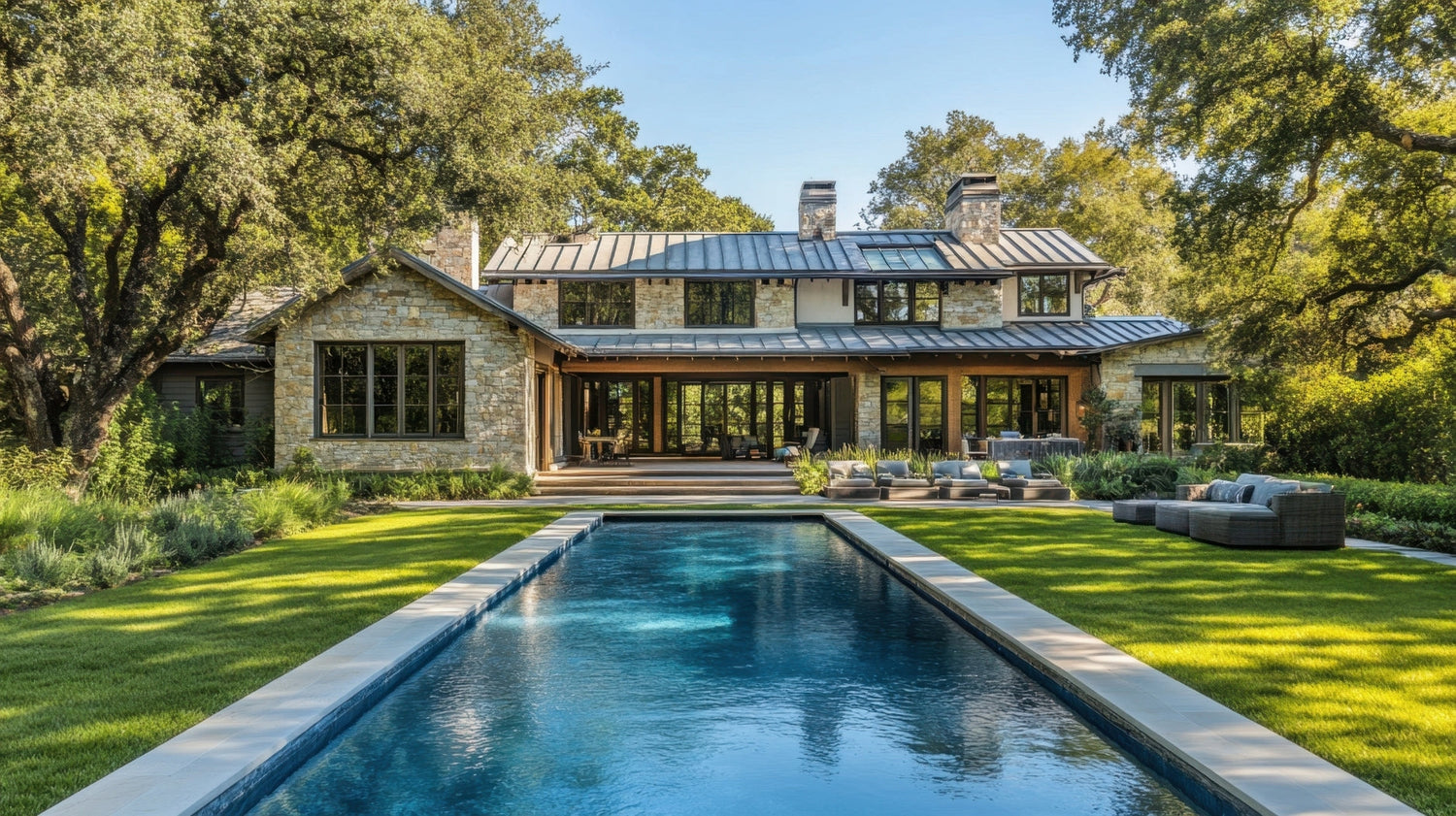 Schattenrasen säen und pflegen: Der ultimative Guide für sattes Grün